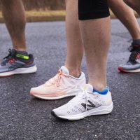 How to choose running shoes based on your weight and distance